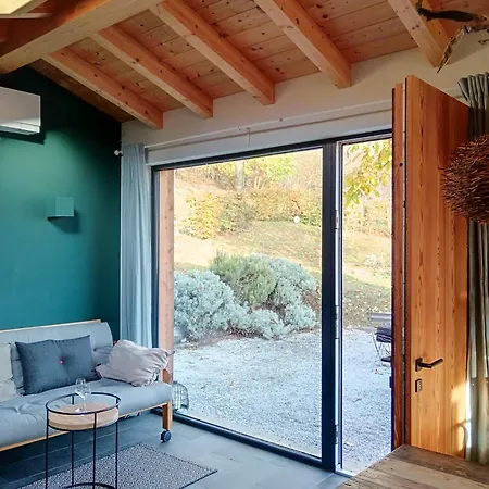 Nest Ferienhaus *