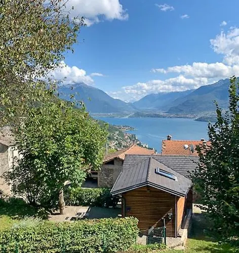 Semesterbostad Nest Gravedona